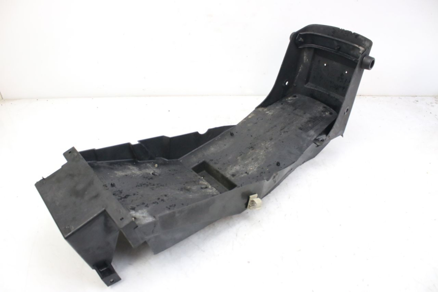 photo de HINTERER RADABDECKUNG TRIUMPH SPRINT ST 955 (1999 - 2001) - Detailansicht des Bauteils