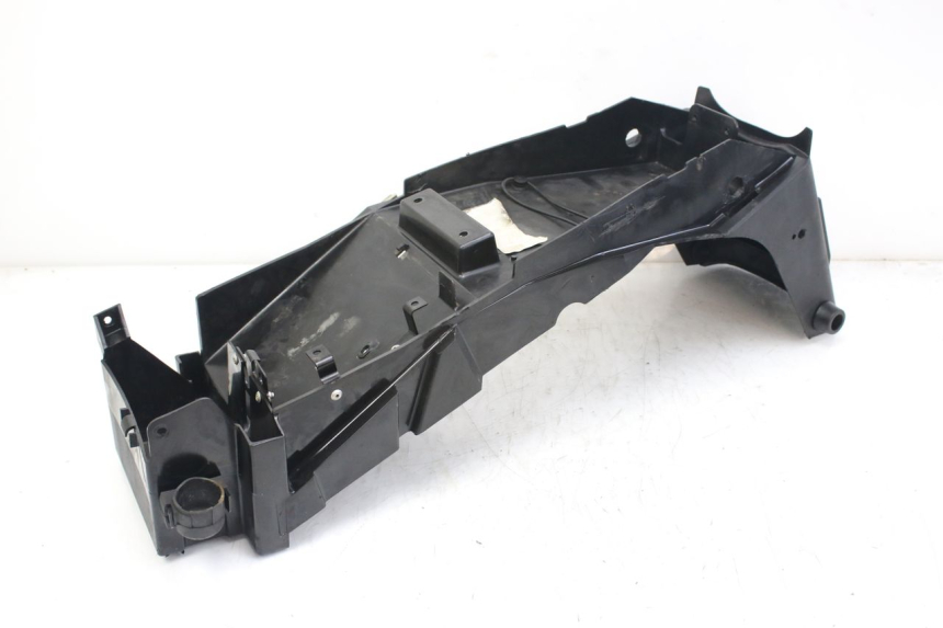 photo de HINTERER RADABDECKUNG TRIUMPH SPRINT ST 955 (1999 - 2001) - Oberflächenzustand und Material