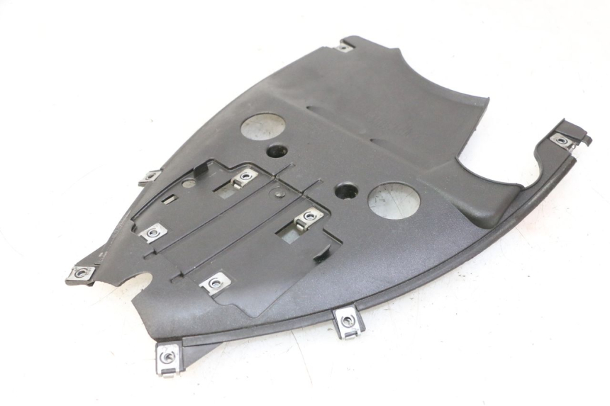 photo de HINTERER RADABDECKUNG APRILIA SR R 2T LC 50 (2018 - 2021) - Hauptansicht