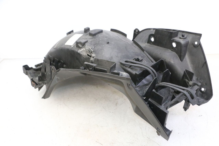 photo de RADHAUS HINTEN HONDA ST PAN EUROPEAN 1300 (2002 - 2013) - Details der Befestigungspunkte