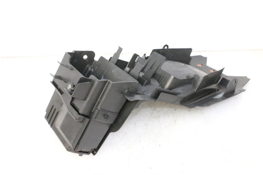 photo de RADHAUS HINTEN SUZUKI SV S 650 (2003 - 2009) - Kennzeichnungen und Originalreferenzen