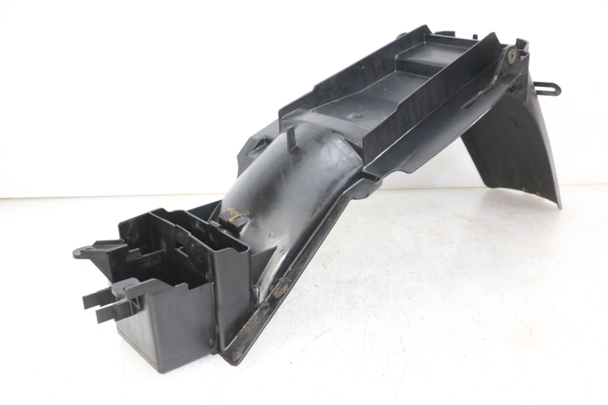 photo de HINTERER RADABDECKUNG YAMAHA TDR DELTABOX 125 (1997 - 2003) - Zoom auf Gebrauchszustand