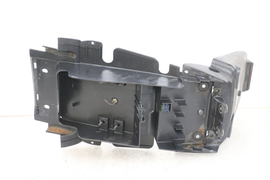 photo de HINTERER RADABDECKUNG DAELIM VJ ROADWIN FI 125 (2008 - 2017) - Zoom auf Gebrauchszustand