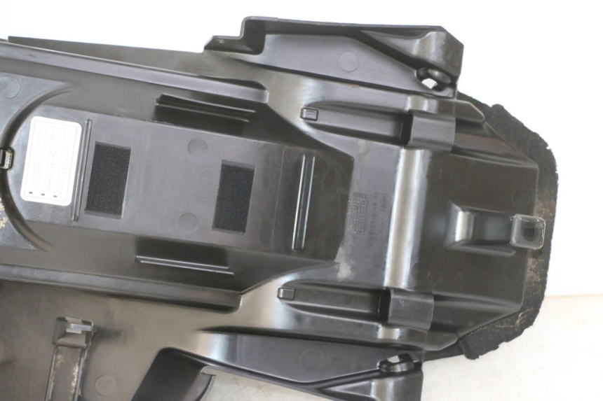 photo de RADHAUS HINTEN HONDA XLV VARADERO 125 (2000 - 2006) - Weitere Ansicht des Artikels