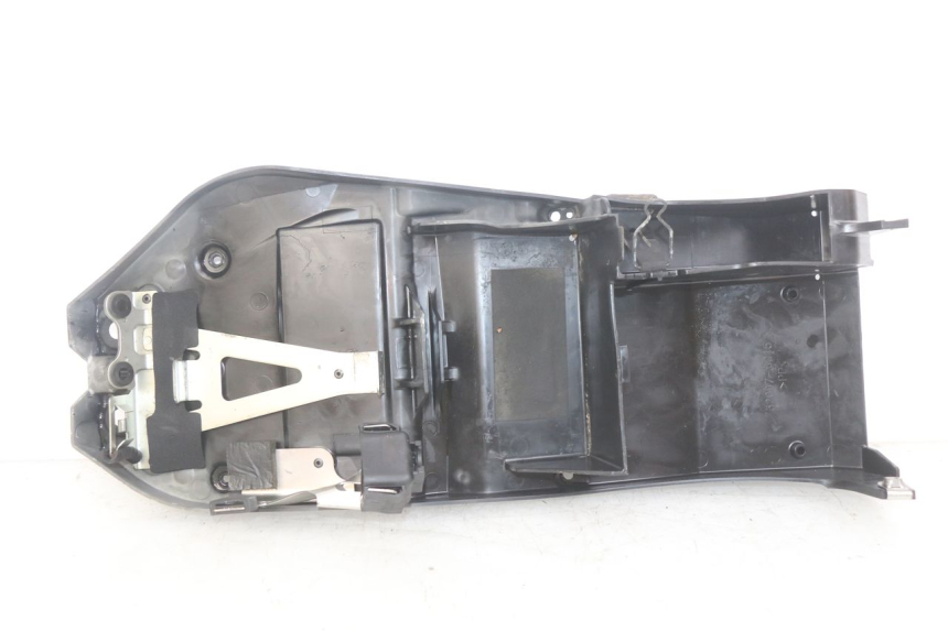 photo de HINTERER RADABDECKUNG KAWASAKI Z 750 (2007 - 2013) - Kennzeichnungen und Originalreferenzen