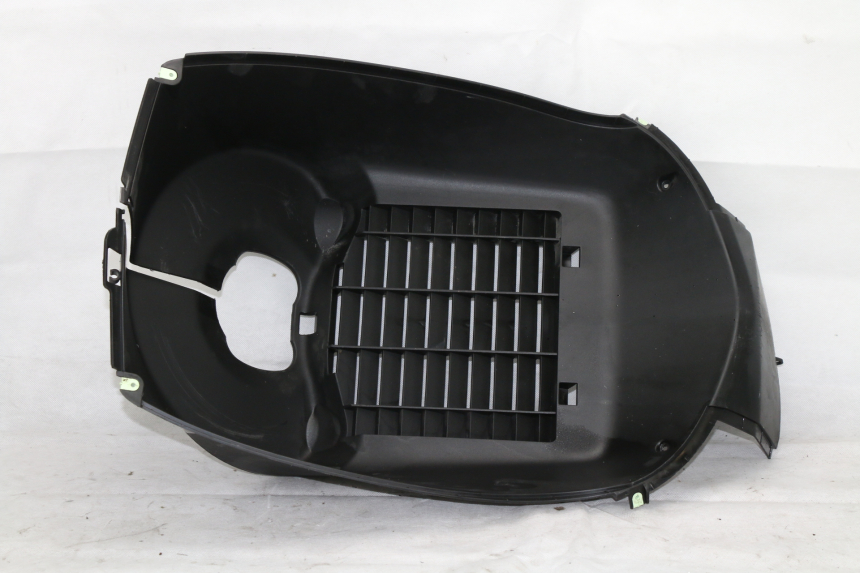 photo de RADHAUS VORNE PEUGEOT SATELIS COMPRESSOR K15 125 (2006 - 2009) - Profilansicht des Ersatzteils