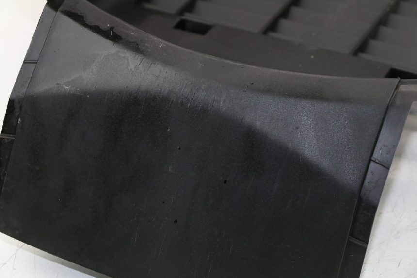 photo de RADHAUS VORNE PEUGEOT SATELIS COMPRESSOR K15 125 (2006 - 2009) - Zoom auf Gebrauchszustand