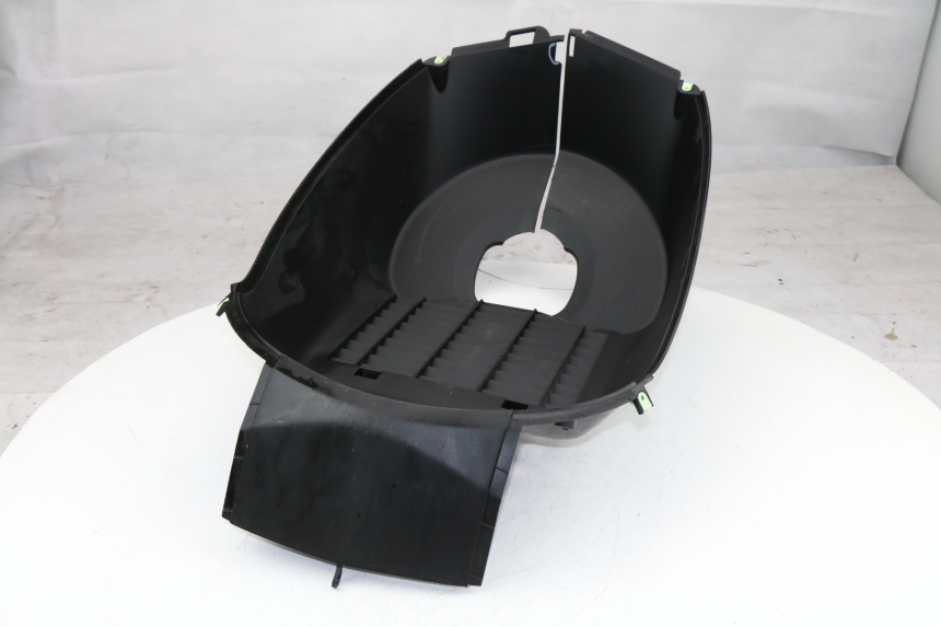 photo de RADHAUS VORNE PEUGEOT SATELIS COMPRESSOR K15 125 (2006 - 2009) - Alternative Perspektive