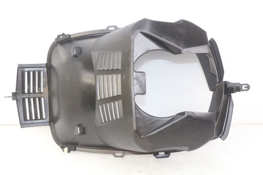 photo de VORDERRADABDECKUNG PEUGEOT CITYSTAR AIR 125 (2014 - 2017) - Detailansicht des Bauteils