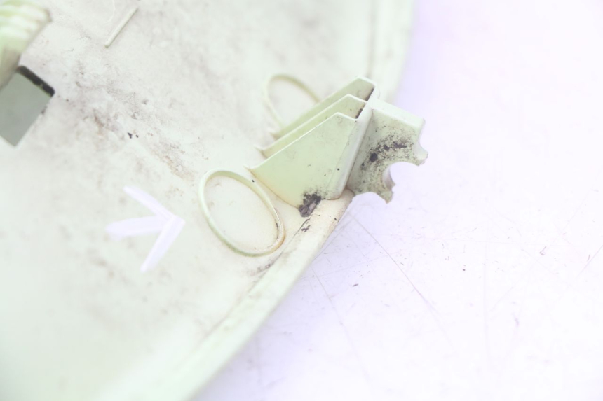 photo de VORDERRADABDECKUNG PEUGEOT DJANGO 2T 50 (2014 - 2019) - Oberflächenzustand und Material