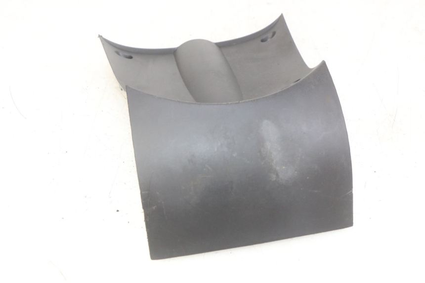 photo de VORDERRADABDECKUNG SYM FIDDLE 3 III 125 (2014 - 2020) - Zoom auf Gebrauchszustand