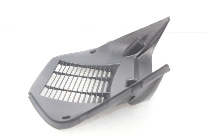 photo de VORDERRADABDECKUNG NECO GPX 4T 50 (2018 - 2022) - Technische Nahaufnahme