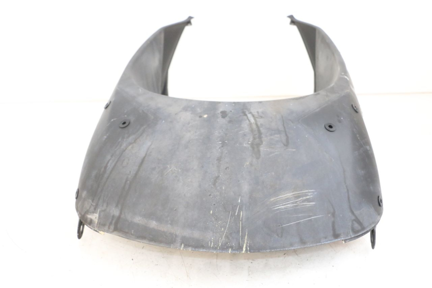 photo de VORDERRADABDECKUNG PEUGEOT KISBEE 4T 50 (2018 - 2022) - Details der Befestigungspunkte