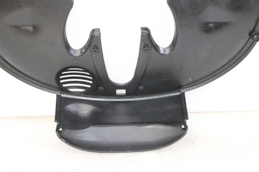 photo de RADHAUS VORNE PIAGGIO MP3 HPE 350 (2018 - 2020) - Details der Befestigungspunkte