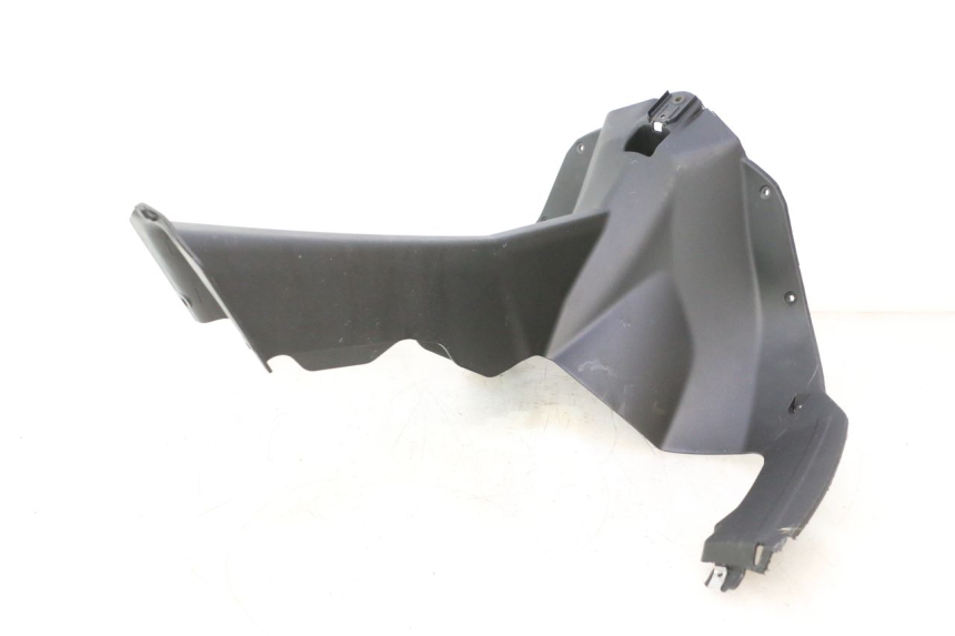 photo de RADHAUS VORNE PIAGGIO MP3 HPE 530 (2022 - 2026) - Oberflächenzustand und Material
