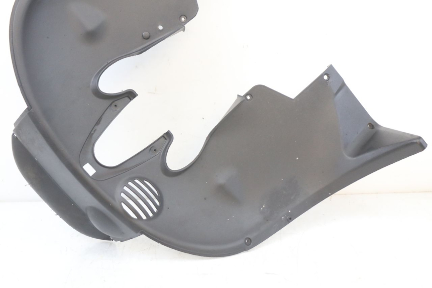 photo de VORDERRADABDECKUNG PIAGGIO MP3 LT 400 (2007 - 2012) - Technische Nahaufnahme