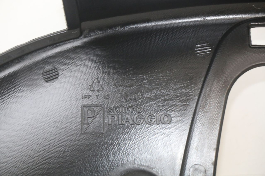 photo de VORDERRADABDECKUNG PIAGGIO MP3 LT 400 (2007 - 2012) - Kennzeichnungen und Originalreferenzen