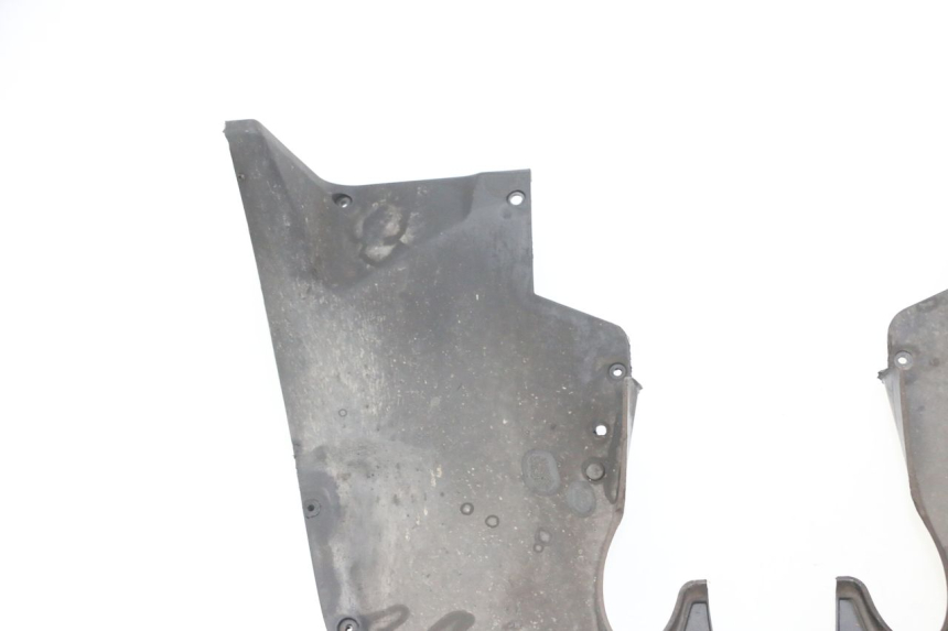 photo de VORDERRADABDECKUNG PIAGGIO MP3 LT 400 (2007 - 2012) - Charakteristische Merkmale