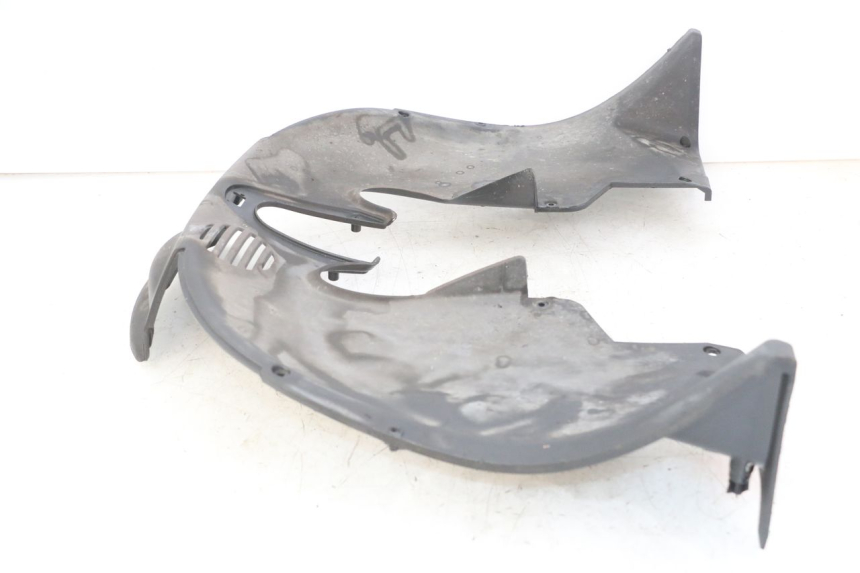 photo de VORDERRADABDECKUNG PIAGGIO MP3 LT 400 (2007 - 2012) - Kennzeichnungen und Originalreferenzen