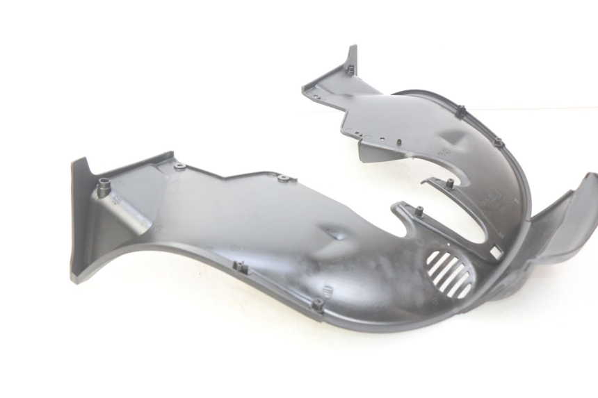 photo de VORDERRADABDECKUNG PIAGGIO MP3 500 (2011 - 2015) - Zoom auf Gebrauchszustand