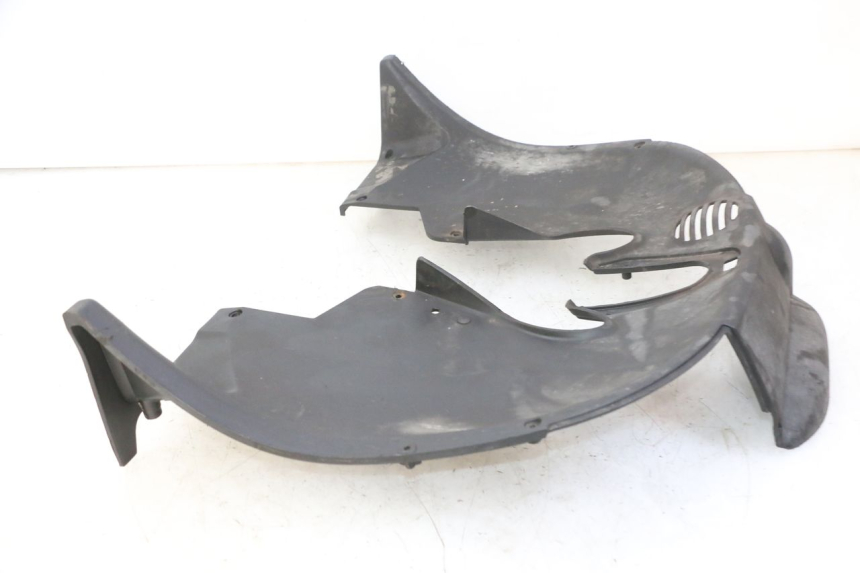 photo de RADHAUS VORNE PIAGGIO MP3 RL 250 (2006 - 2010) - Technische Nahaufnahme