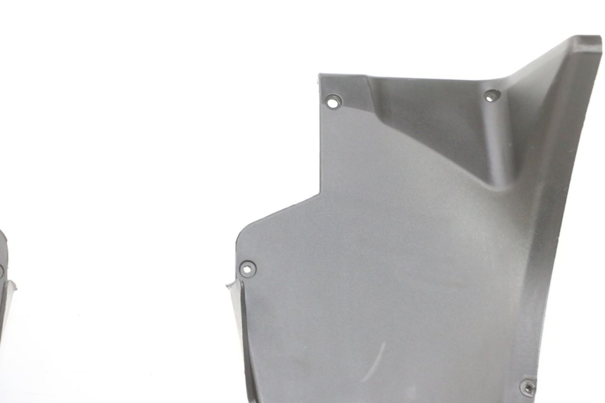 photo de RADHAUS VORNE PIAGGIO MP3 RL 250 (2006 - 2010) - Zoom auf Komponenten