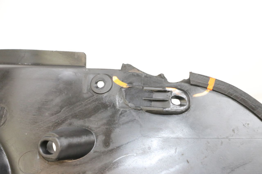 photo de VORDERRADABDECKUNG PIAGGIO NEW TYPHOON 50 (2018 - 2021) - Zoom auf Gebrauchszustand