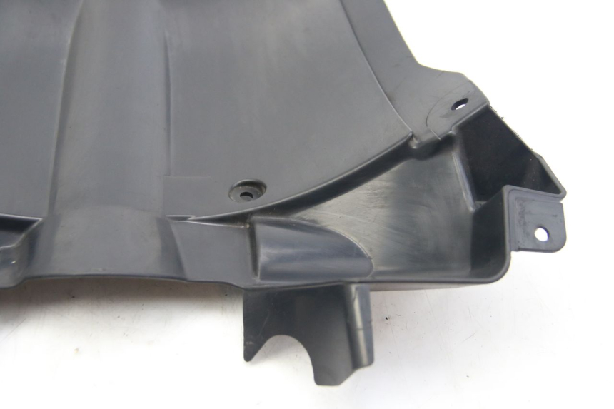 photo de VORDERRADABDECKUNG SUZUKI SIXTEEN 125 (2008 - 2010) - Charakteristische Merkmale