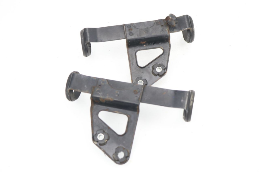 photo de SCHEINWERFER HALTER SUZUKI DR DJEBEL 600 (1985 - 1990) - Details der Befestigungspunkte