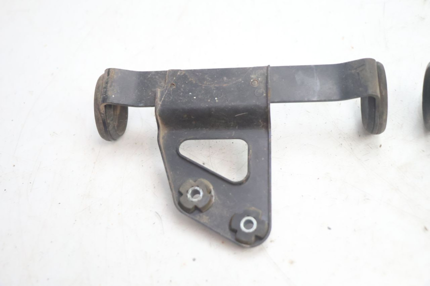 photo de SCHEINWERFER HALTER SUZUKI DR S 600 (1985 - 1989) - Technische Nahaufnahme