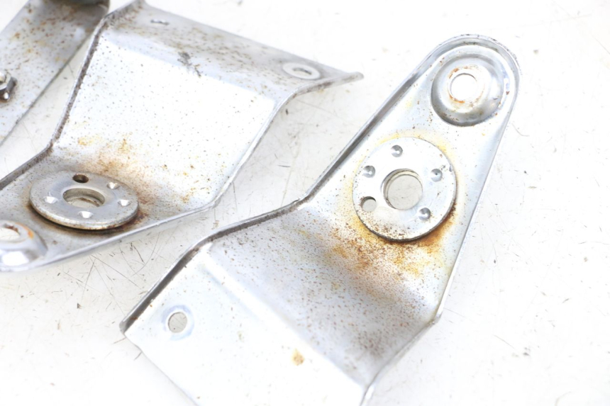 photo de SCHEINWERFER HALTER HYOSUNG GF 125 (2001 - 2005) - Alternative Perspektive