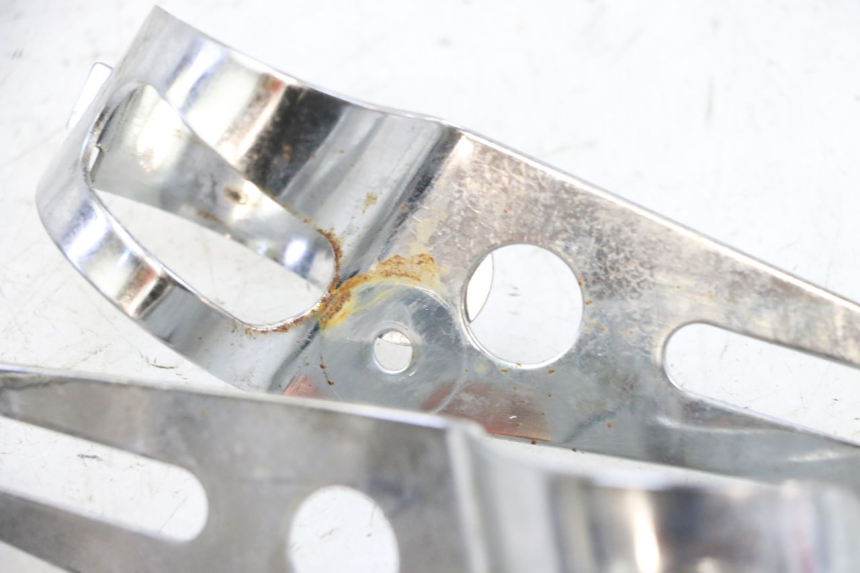 photo de SCHEINWERFER HALTER SUZUKI GSF N BANDIT 600 (1996 - 1999) - Details der Befestigungspunkte