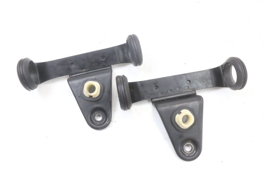 photo de SCHEINWERFER HALTER SUZUKI GSX E 250 (1982 - 1983) - Detailansicht des Bauteils