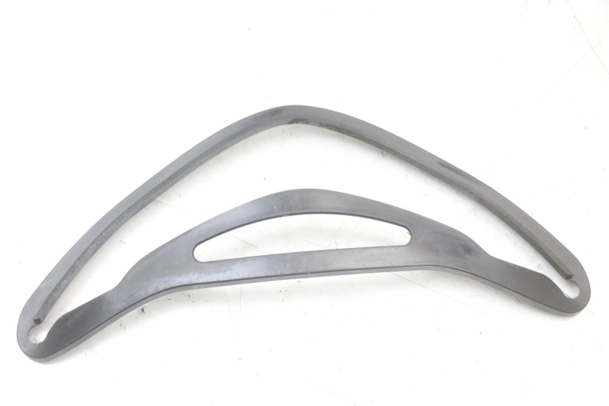 photo de SCHEINWERFER HALTER PIAGGIO MP3 HPE 350 (2018 - 2020) - Detailansicht des Bauteils