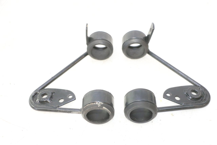 photo de SCHEINWERFER HALTER MZ RT 125 (2000 - 2008) - Detailansicht des Bauteils