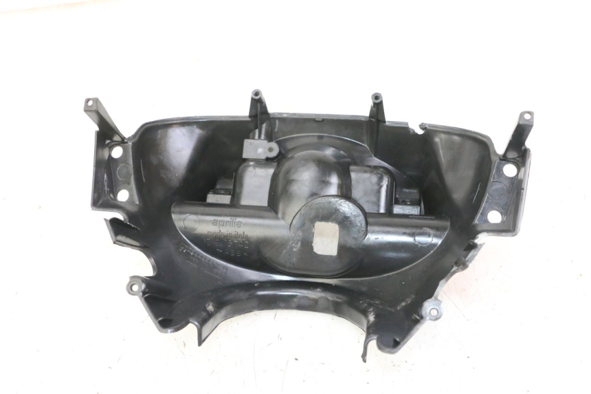 photo de SCHEINWERFER HALTER APRILIA SCARABEO GT TOURING 125 (1999 - 2005) - Detailansicht des Bauteils