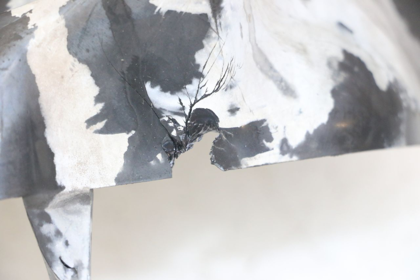 photo de SCHEINWERFER HALTER APRILIA SCARABEO GT TOURING 125 (1999 - 2005) - Details der Befestigungspunkte