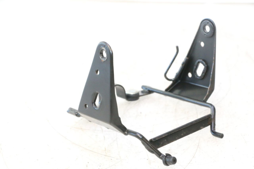 photo de SCHEINWERFER HALTER DAELIM VJ ROADWIN 125 (2004 - 2007) - Alternative Perspektive