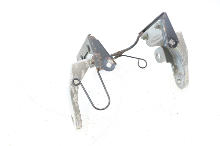photo de SCHEINWERFER HALTER YAMAHA XJR 1300 (1998 - 2002) - Oberflächenzustand und Material