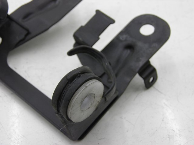 photo de SCHEINWERFER HALTER YAMAHA SR 125 (1982 - 2003) - Alternative Perspektive