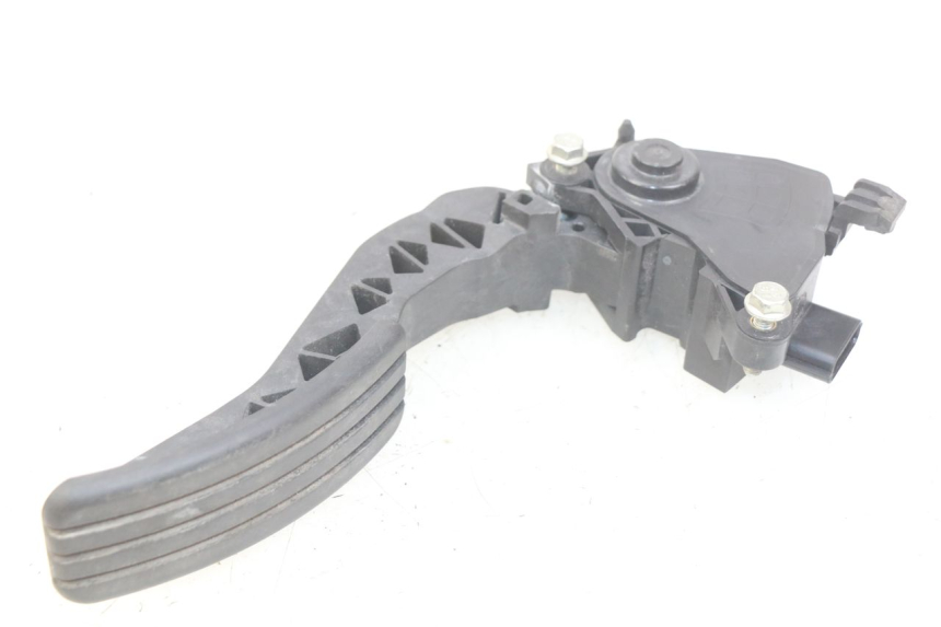 photo de GASPEDAL RENAULT TWIZY 45 (2012 - 2019) - Technische Nahaufnahme