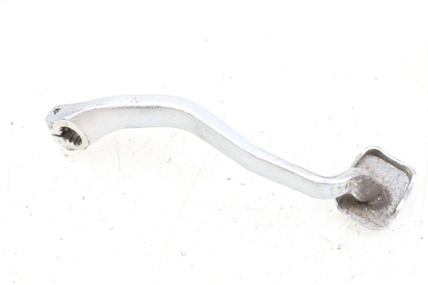 photo de BREMSPEDAL HYOSUNG GF 125 (2001 - 2005) - Zoom auf Gebrauchszustand