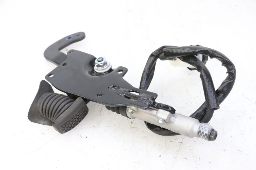 photo de BREMSPEDAL PIAGGIO MP3 HPE 310 (2024 - 2025) - Alternative Perspektive