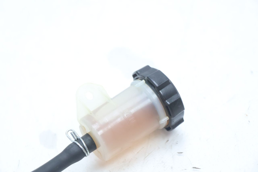 photo de BREMSPEDAL PIAGGIO MP3 LT 300 (2010 - 2016) - Details der Befestigungspunkte