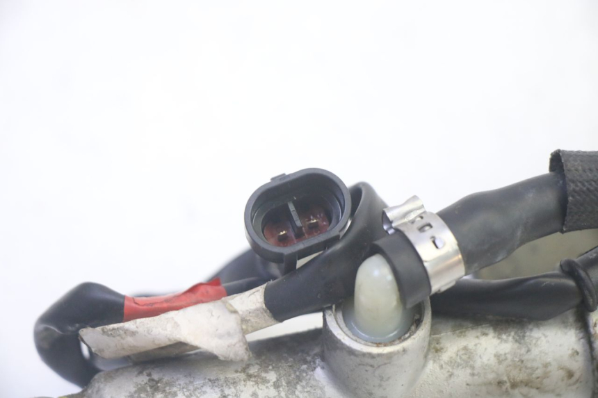 photo de BREMSPEDAL PIAGGIO MP3 RL 250 (2006 - 2010) - Zoom auf Gebrauchszustand