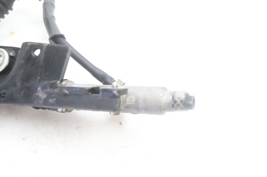 photo de BREMSPEDAL PIAGGIO MP3 500 (2016 - 2018) - Details der Befestigungspunkte
