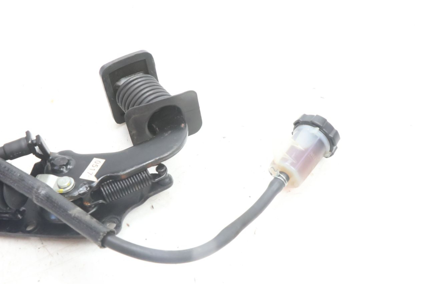 photo de BREMSPEDAL PIAGGIO MP3 500 (2016 - 2018) - Zoom auf Gebrauchszustand