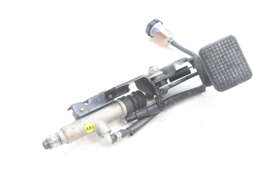 photo de BREMSPEDAL PIAGGIO MP3 500 (2016 - 2018) - Details der Befestigungspunkte