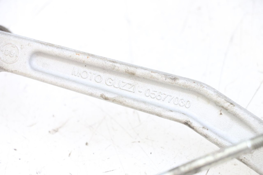 photo de BREMSPEDAL MOTO GUZZI NORGE 8V GT 1200 (2011 - 2016) - Technische Nahaufnahme