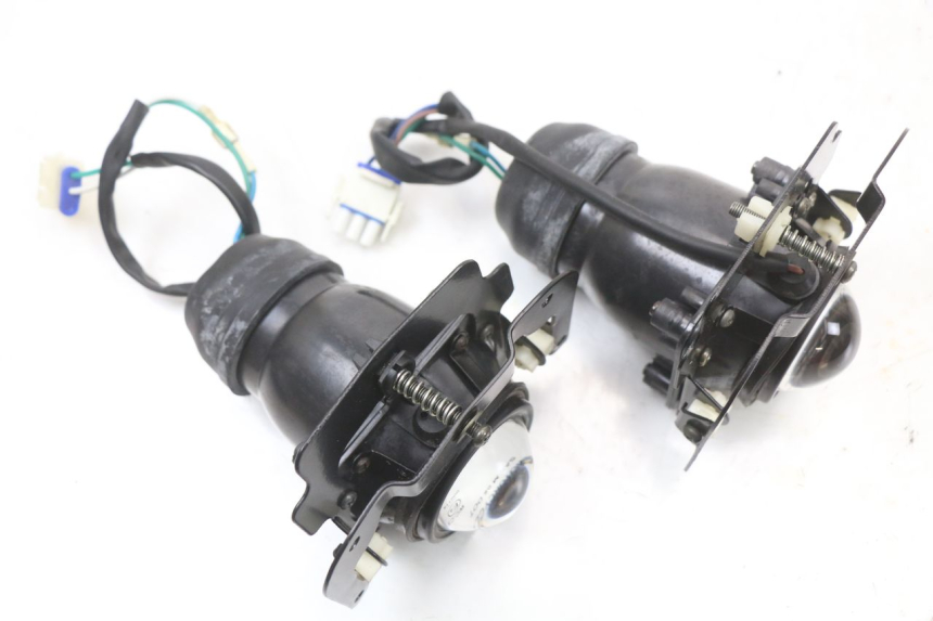 photo de FRONTSCHEINWERFER E-MAX 80L 1 (2011 - 2014) - Zoom auf Gebrauchszustand